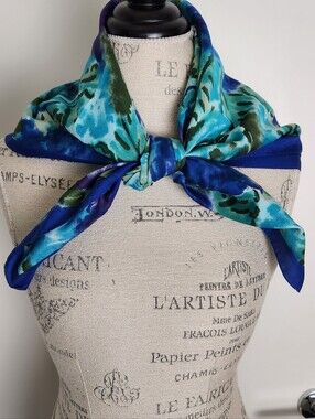 Vintage Blue Floral Scarf Neck Kerchief